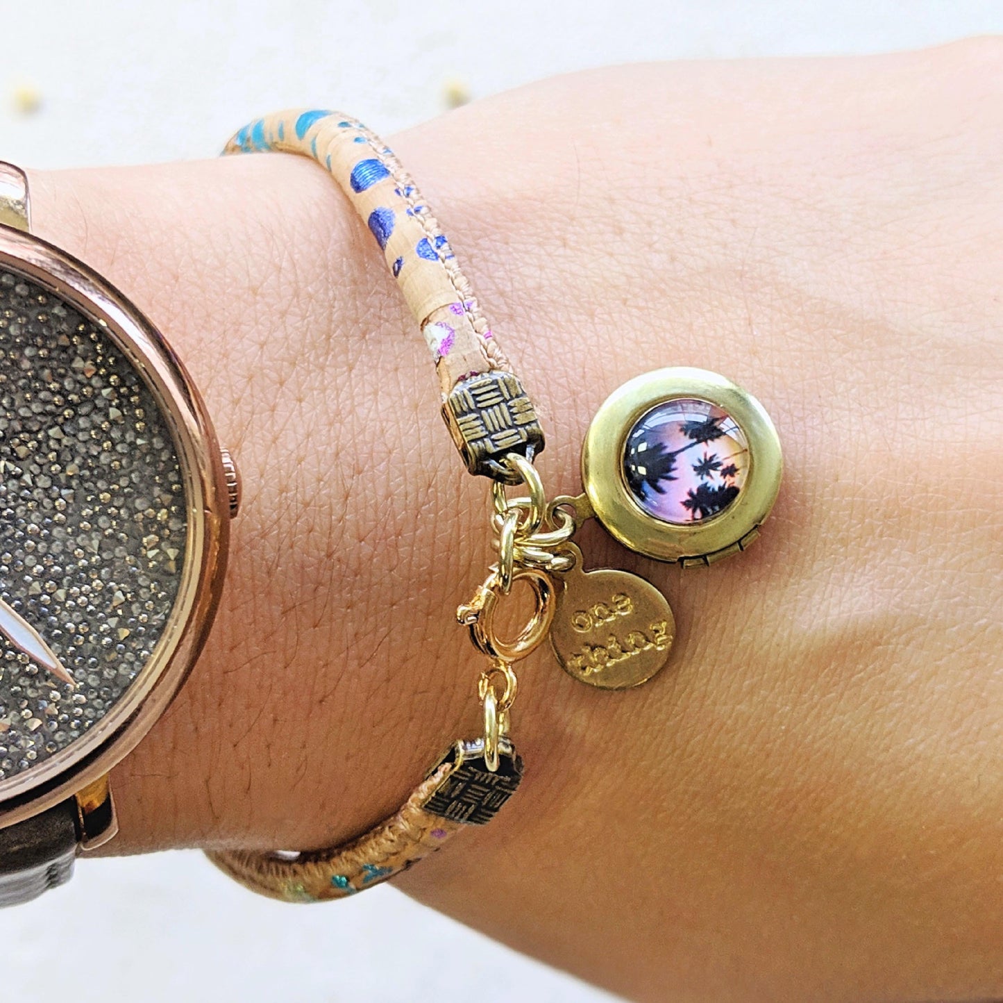 KIDS! - "BALI RETREAT" LOCKET BRACELET ON CORK (VEGAN) - .