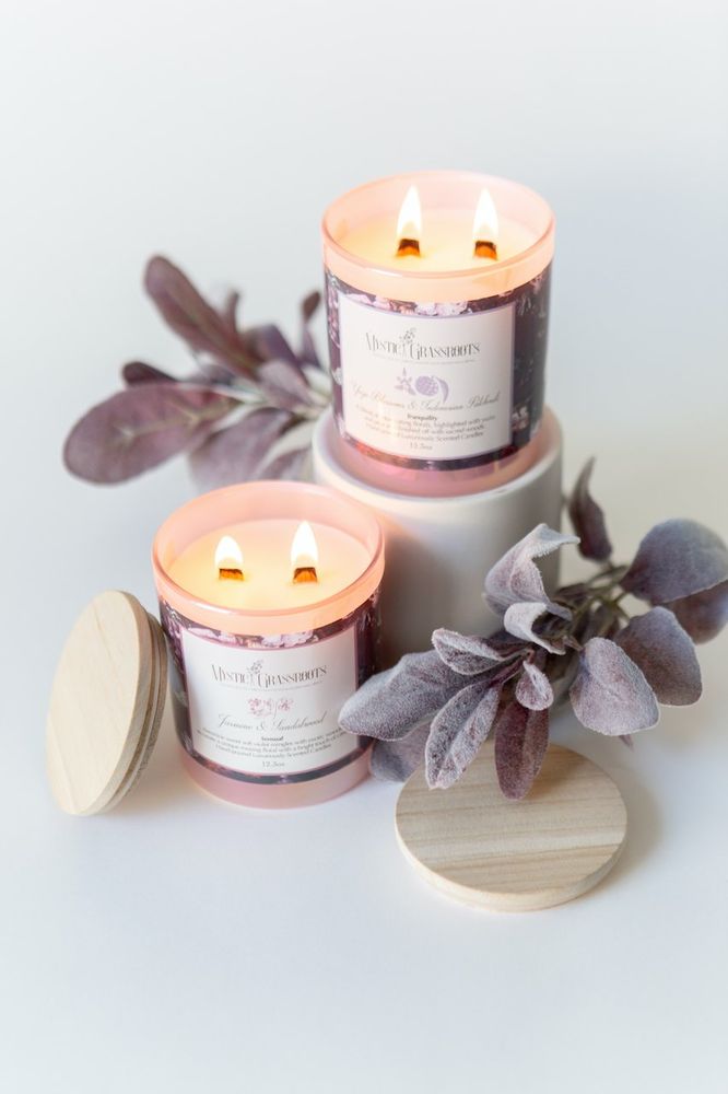 Jasmine & Sandalwood Scented Candle - .